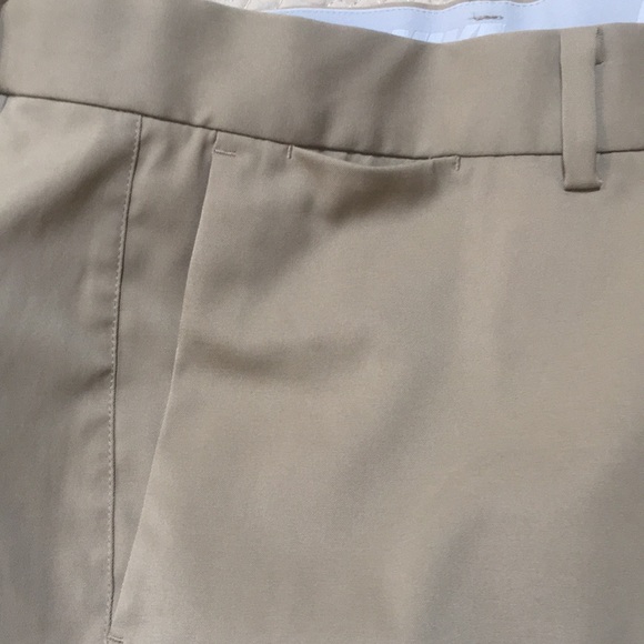 Nike Golf Dri-Fit Tan Stretch Golf Shorts W36 - Picture 7 of 9